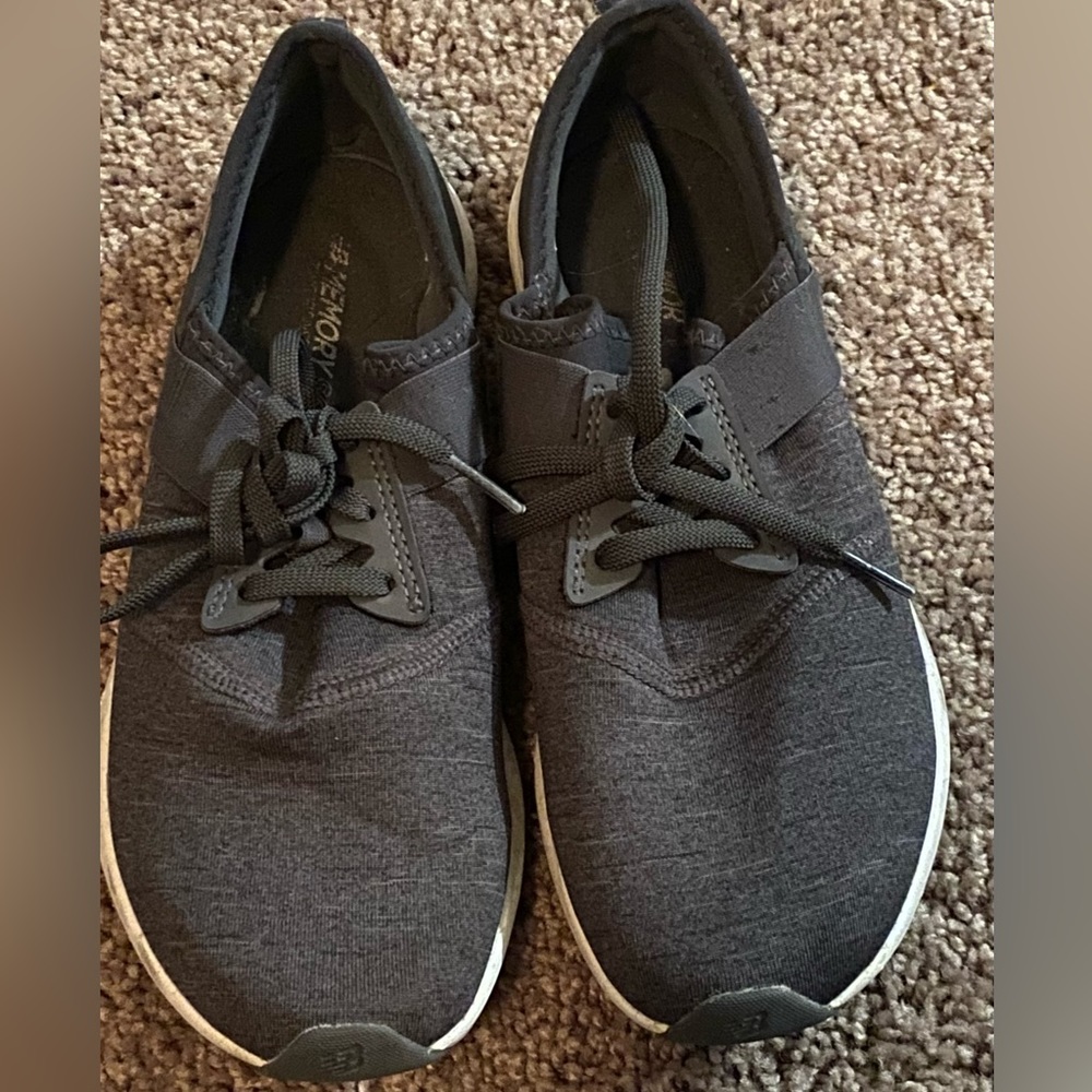 Dark Gray New Balance Running Shoes Size 7